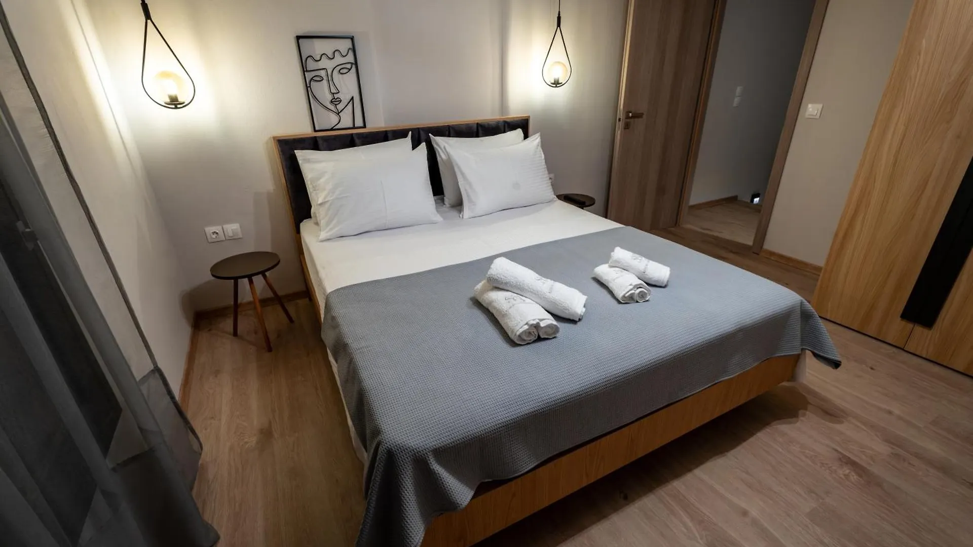 S&J Luxury Apartments Stratonion